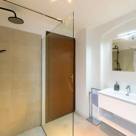 Apartment Emerald River